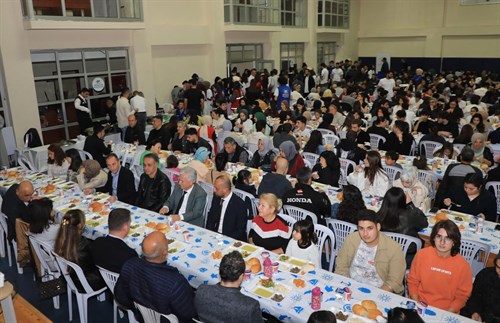 ALANYA GENÇLİK MERKEZİNDE GENÇLERİMİZ VE AİLELERİYLE İFTAR