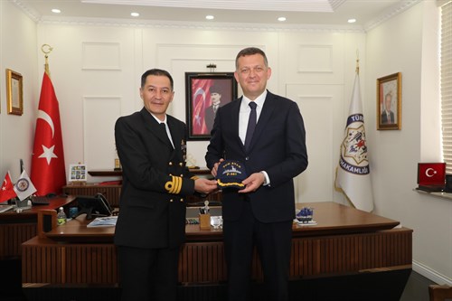 TCG ATAK HÜCUMBOTUNDAN KAYMAKAM ÜRKMEZER'E ZİYARET